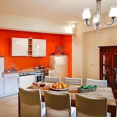 Collection With Terrace Villa *